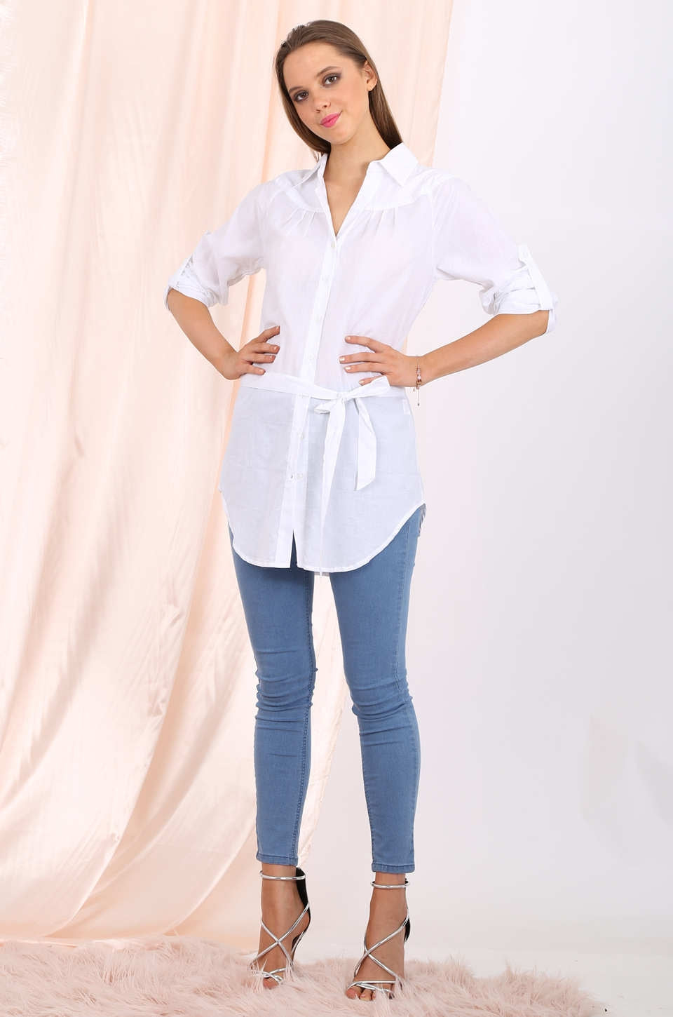Callie long shirt in white