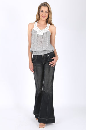 MISS PINKI Riley flare jeans in black wash