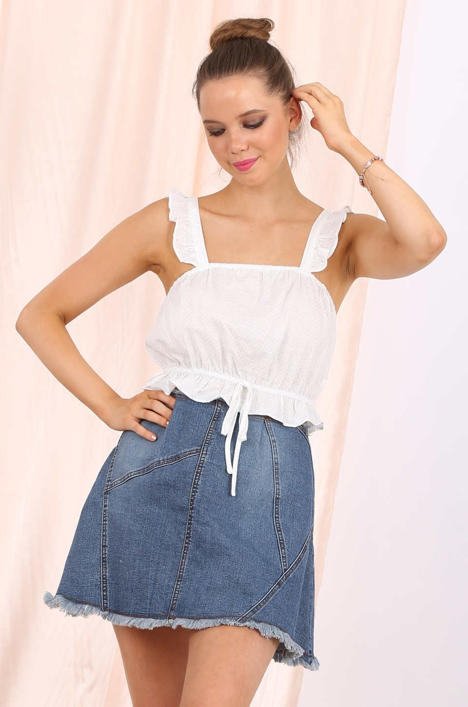 Mya cropped top in white