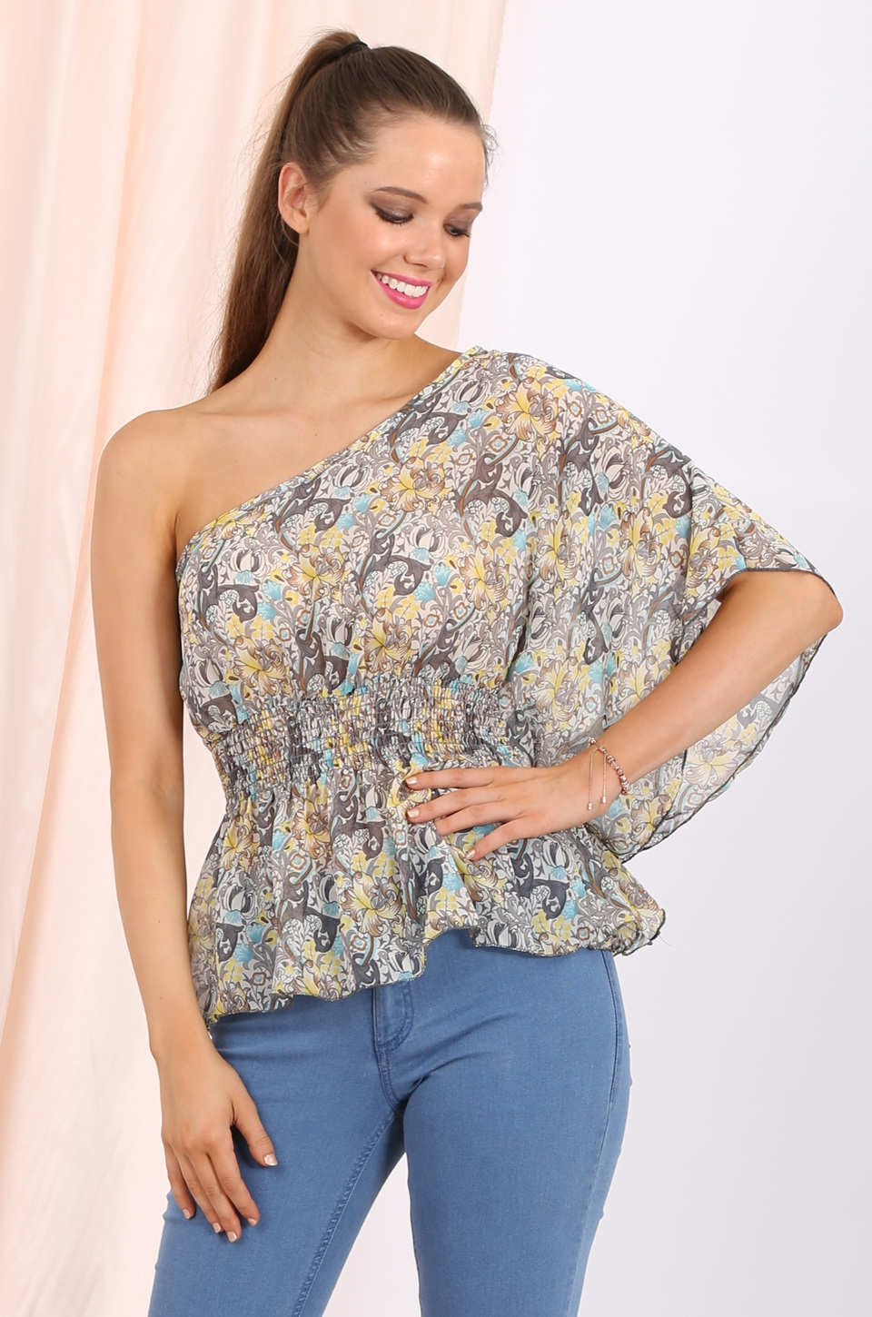 London chiffon top in grey print