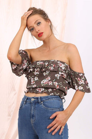 Charlie off shoulder cropped top