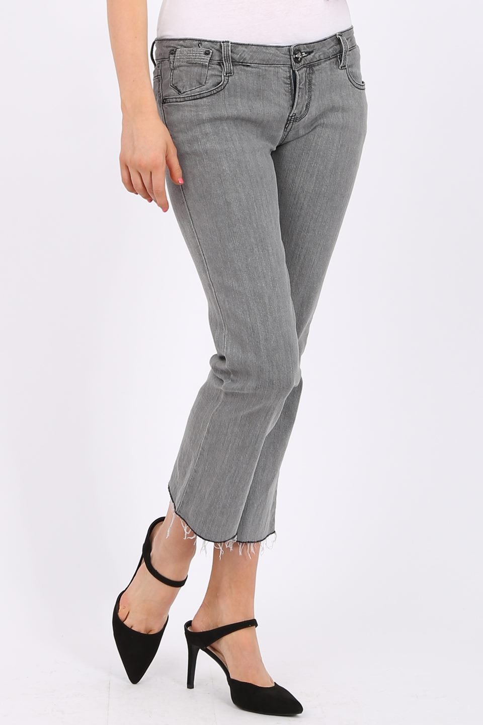 MISS PINKI Payton cropped jeans in grey