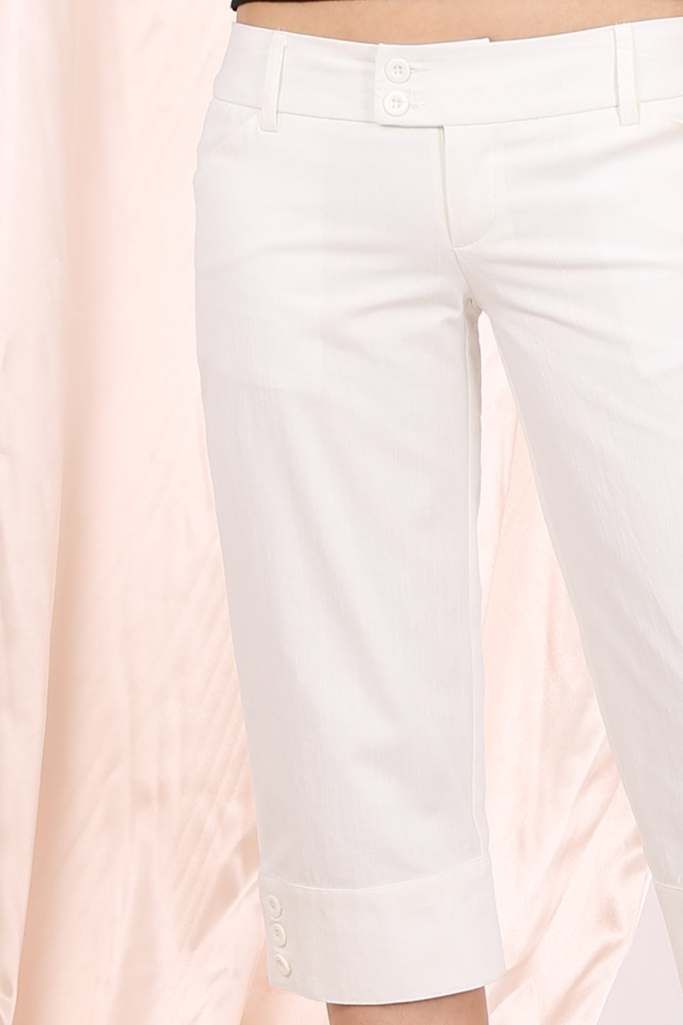 MISS PINKI Heidi cropped pants in White