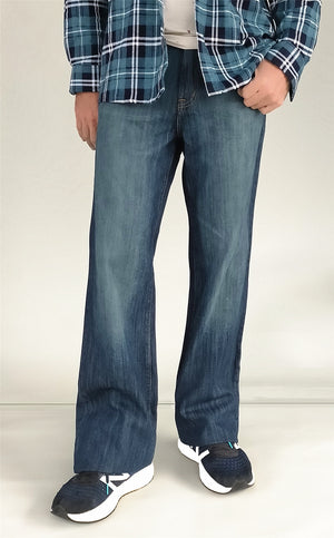 Men JEANIUS JEANS Joshua Relaxed Bootcut Jeans in blue - Mid rise